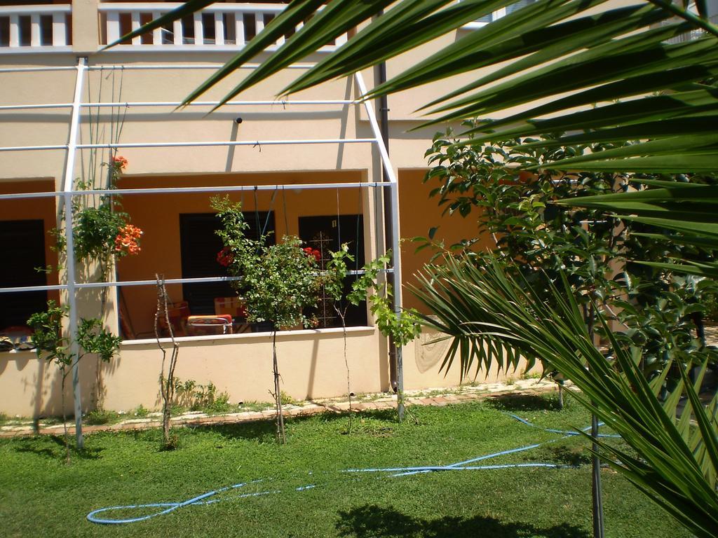 Apartments Tare, Free Parking Водице Номер фото