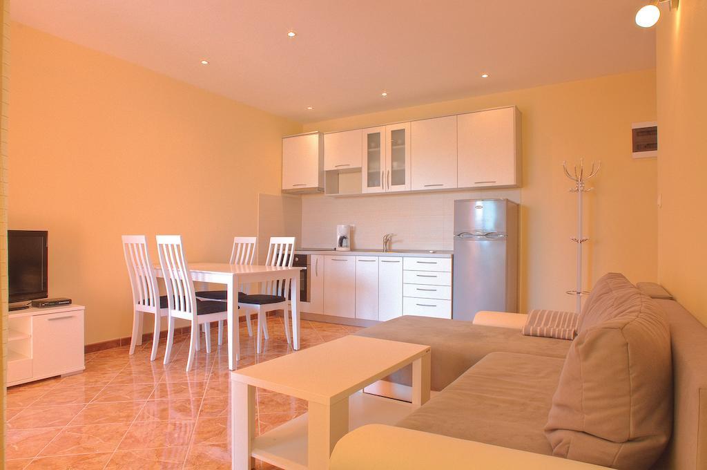 Apartments Tare, Free Parking Водице Номер фото