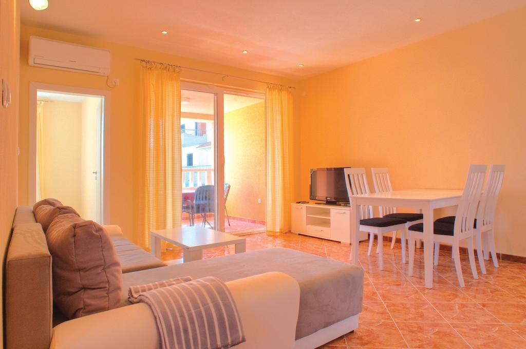 Apartments Tare, Free Parking Водице Номер фото